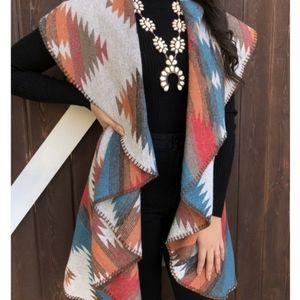 NWT Southwestern Aztec Tribal Print Jacket Cardigan Poncho Shawl Vest One Size